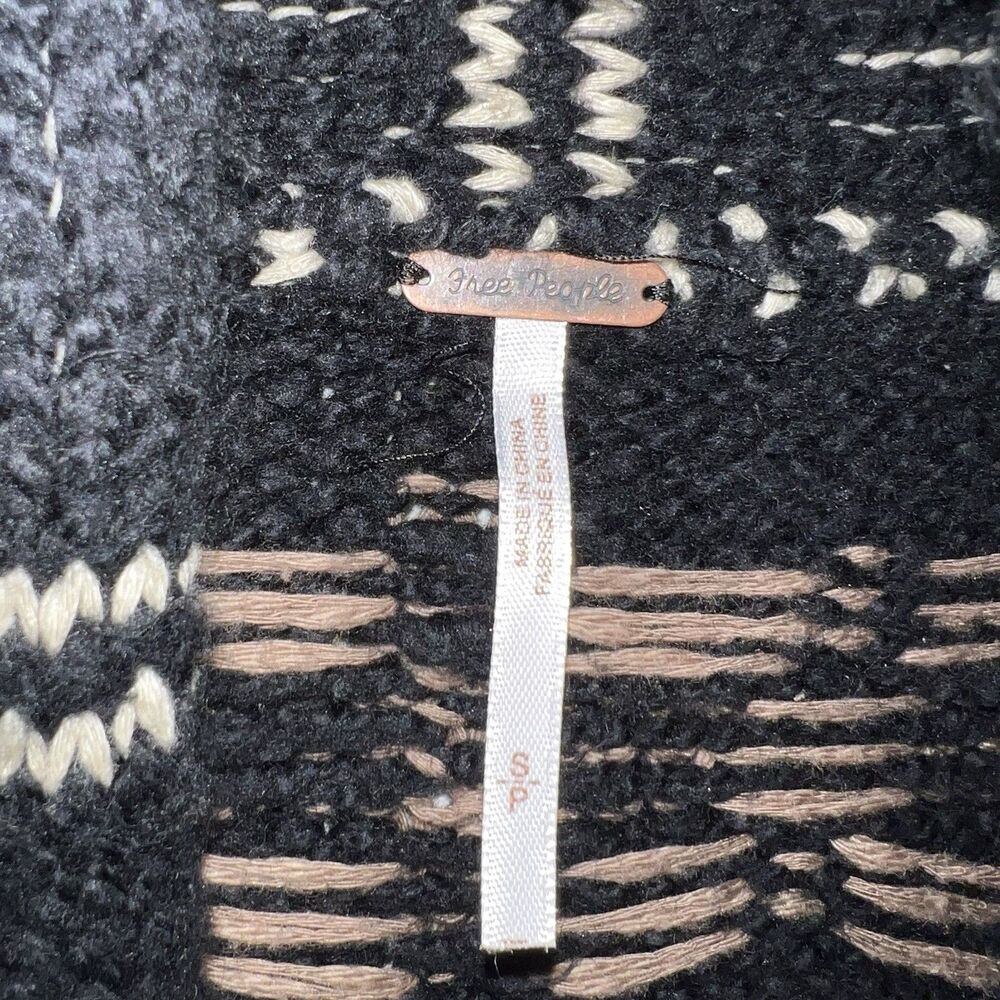 Free People Bright & Optimistic Cardigan in the onyx caribou Size S - Picture 3 of 6